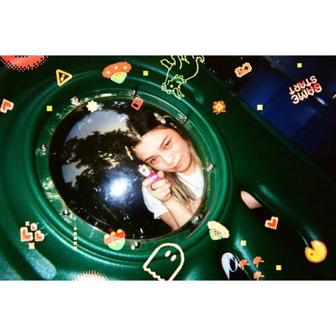 RETOCOLOR Pixelate Disposable Camera