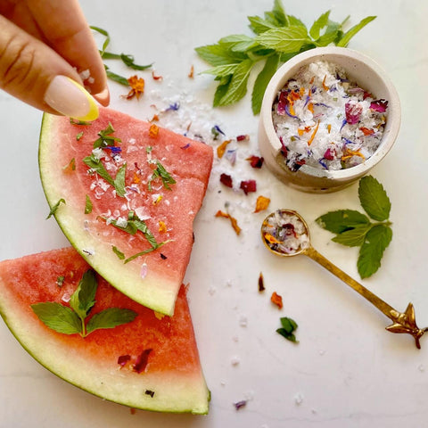 Classic Floral Garnishing Salt
