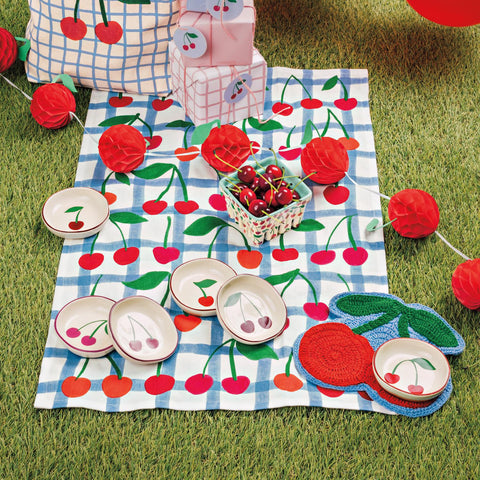 Very Cherry Pinch Bowls