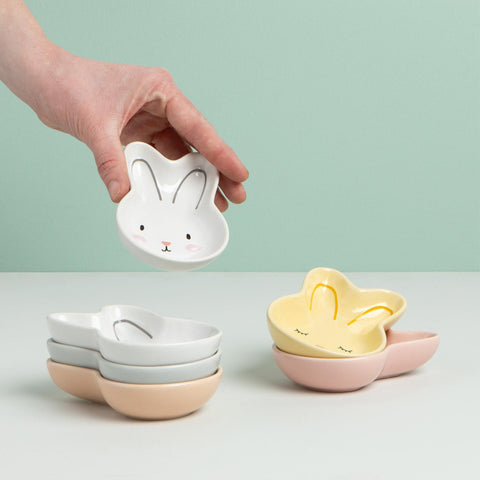 Bunny Pinch Bowls