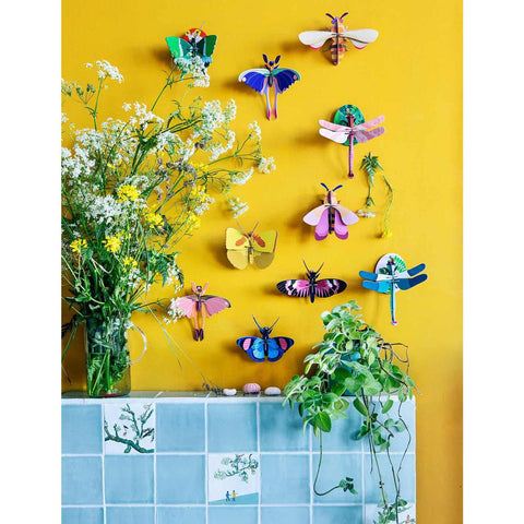 Pink Bee Wall Art Kit