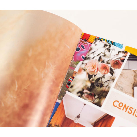 The Vision Board Book: 700+ Words + Images