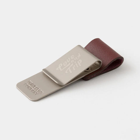 TRAVELER'S notebook Love + Trip Pen Holder
