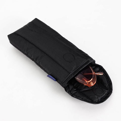 Puffy Glasses Sleeve: Black