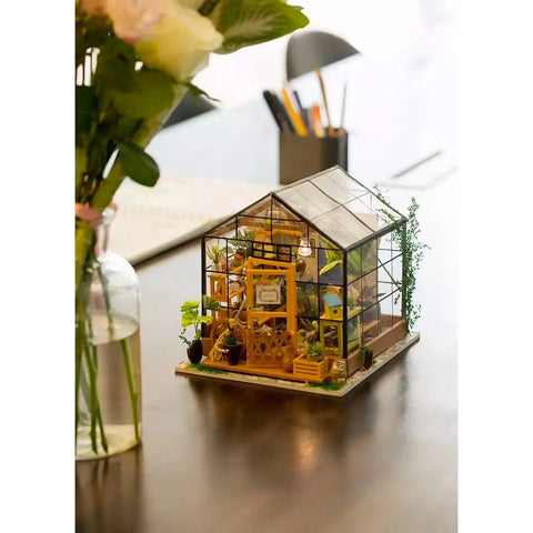 Cathy's Flower House DIY Miniature Kit