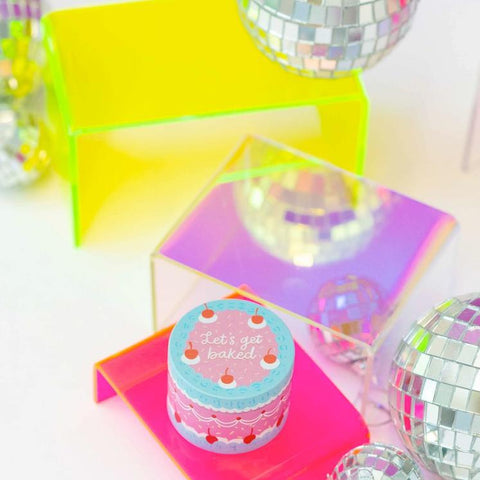 Fake Cake Grinder
