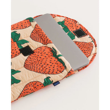 Puffy Laptop Sleeves: Strawberry
