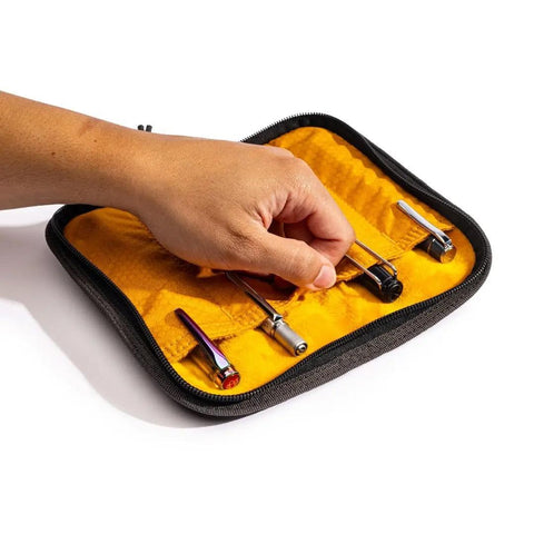 Quattro V2 Pouch, Bumblebee