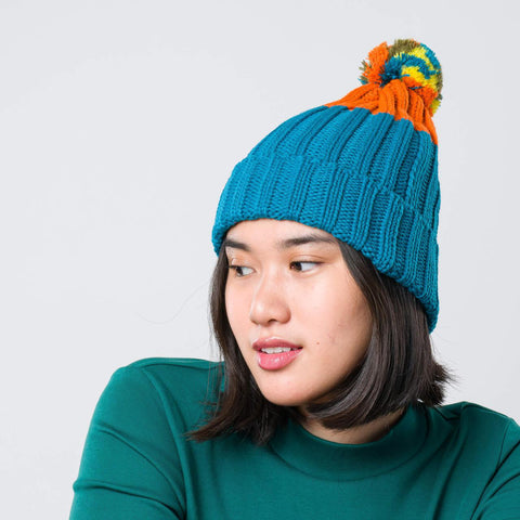 Chunky Colorblock Knit Pom Beanie