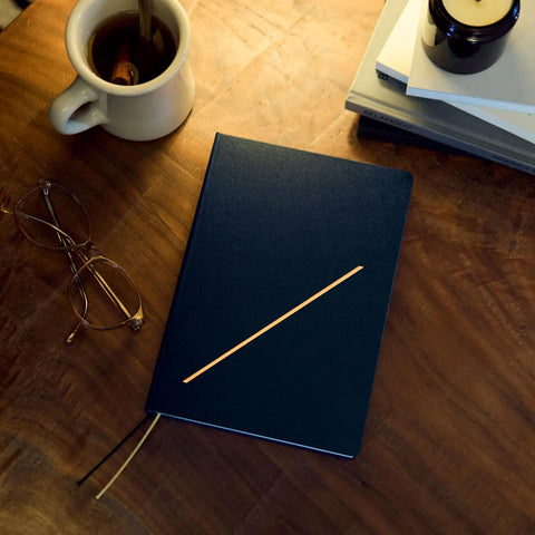 Hobonichi Techo A5 Hon Slash 2027 Planner, Japanese Version