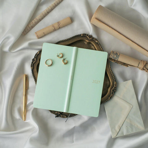 Hobonichi Techo Weeks 2027 Planner, Frosty Jade