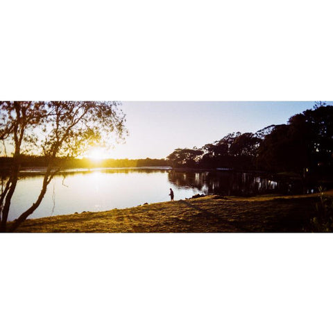 Reto Pano 35mm Panoramic Camera, Pink