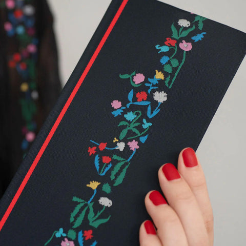 Hobonichi Techo Weeks 2027 Planner, Yoshie Watanabe: Petit Bloom
