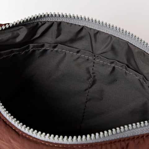 Farringdon Half Moon Bag, Chocolate