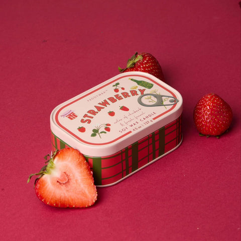 Strawberry Bistro Tin Candle