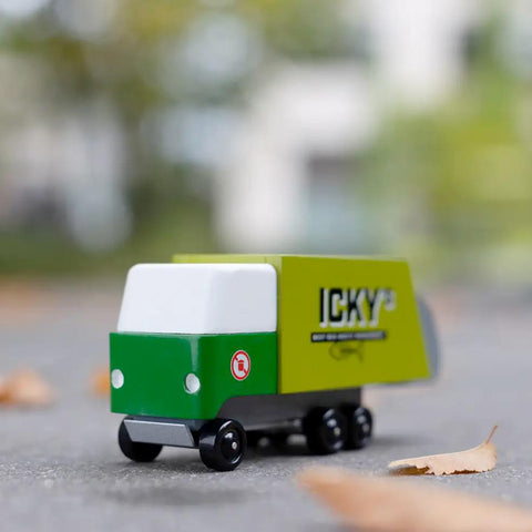 Icky's Garbage Truck