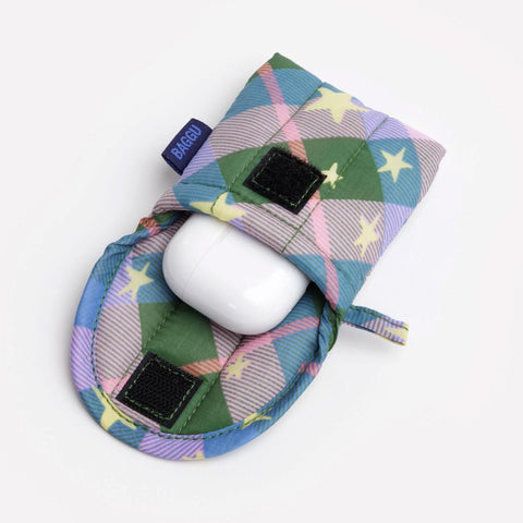 Puffy Earbuds Case: Green Star Plaid