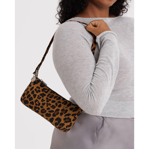 Nylon Pochette: Leopard