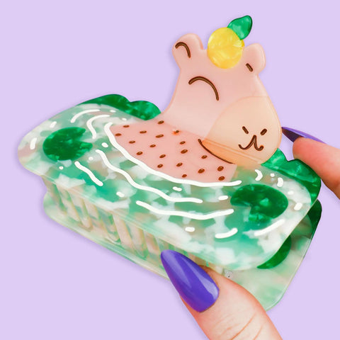 Capybara Hair Claw