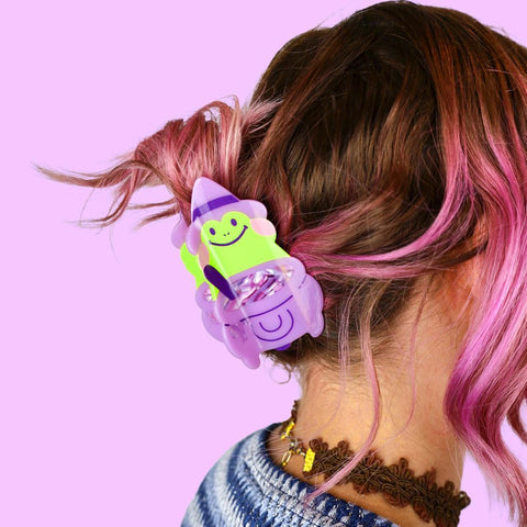 Cauldron Witch Frog Hair Claw