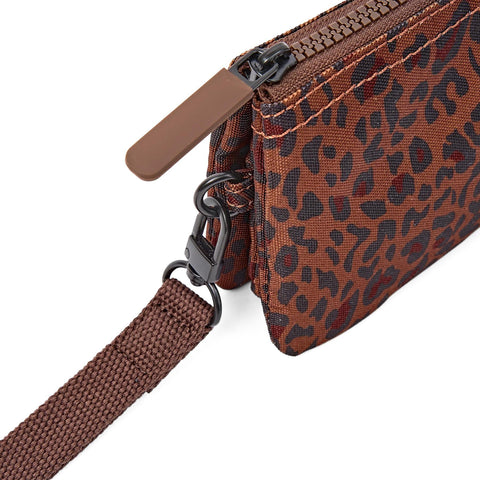 Medium Carnaby Wallet, Mini Leopard