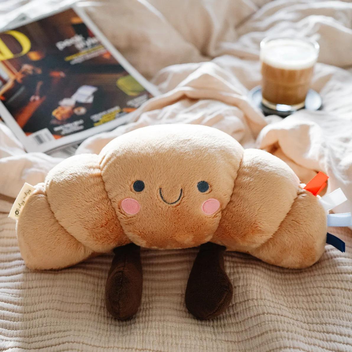 Chloe the Croissant Sweetie Snuggles Plush – Zakka Joy