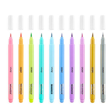 Color Lustre Metallic Brush Marker Set