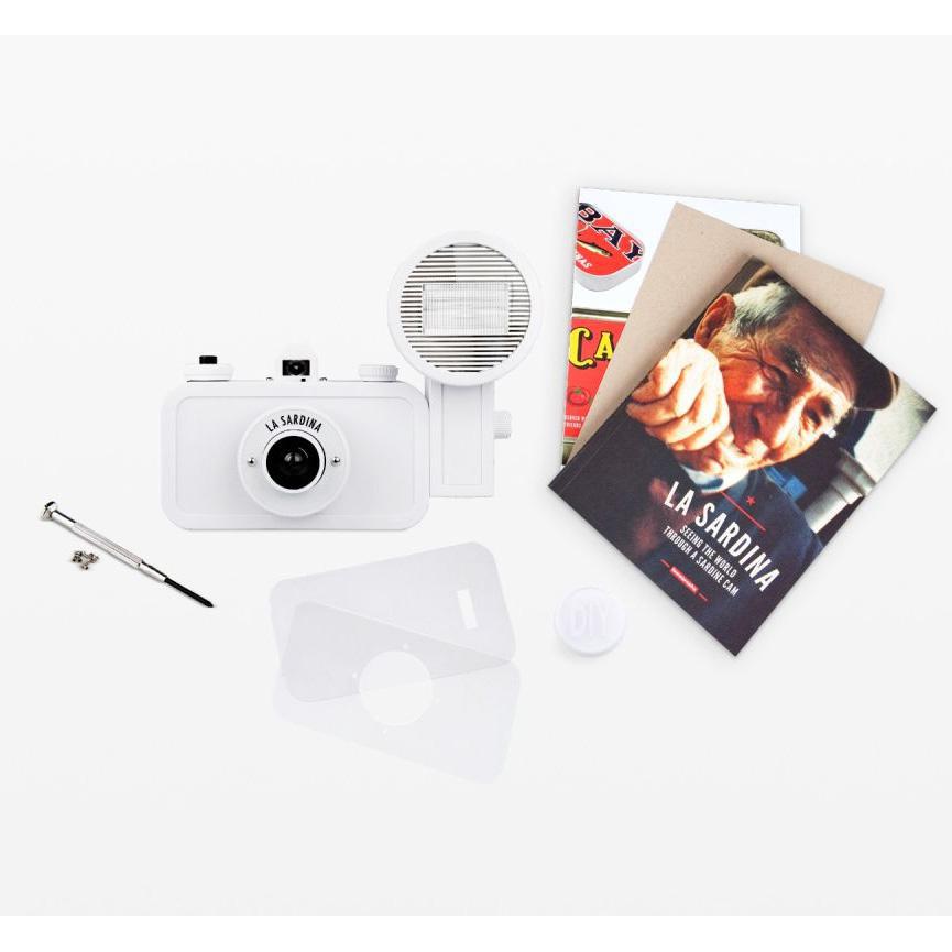 La Sardina Camera + Flash DIY – Zakka Joy