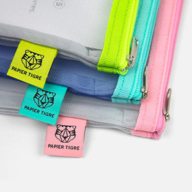 Small Mesh Pocket, Bubblegum